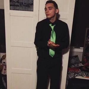 Meet your Posher, Christopher m.